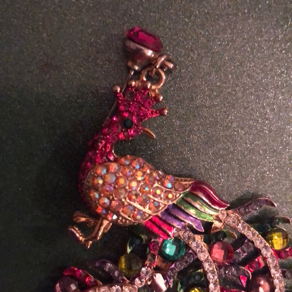 Earrings - Picture 5 of 5